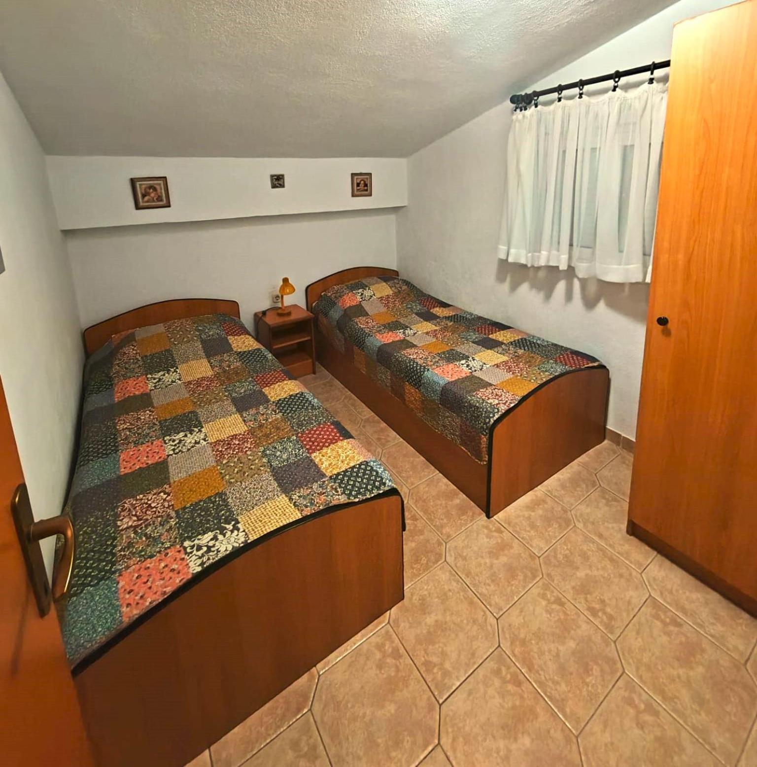 Apartments Turan Centrally Located With Free Parking อีกราเน ภายนอก รูปภาพ